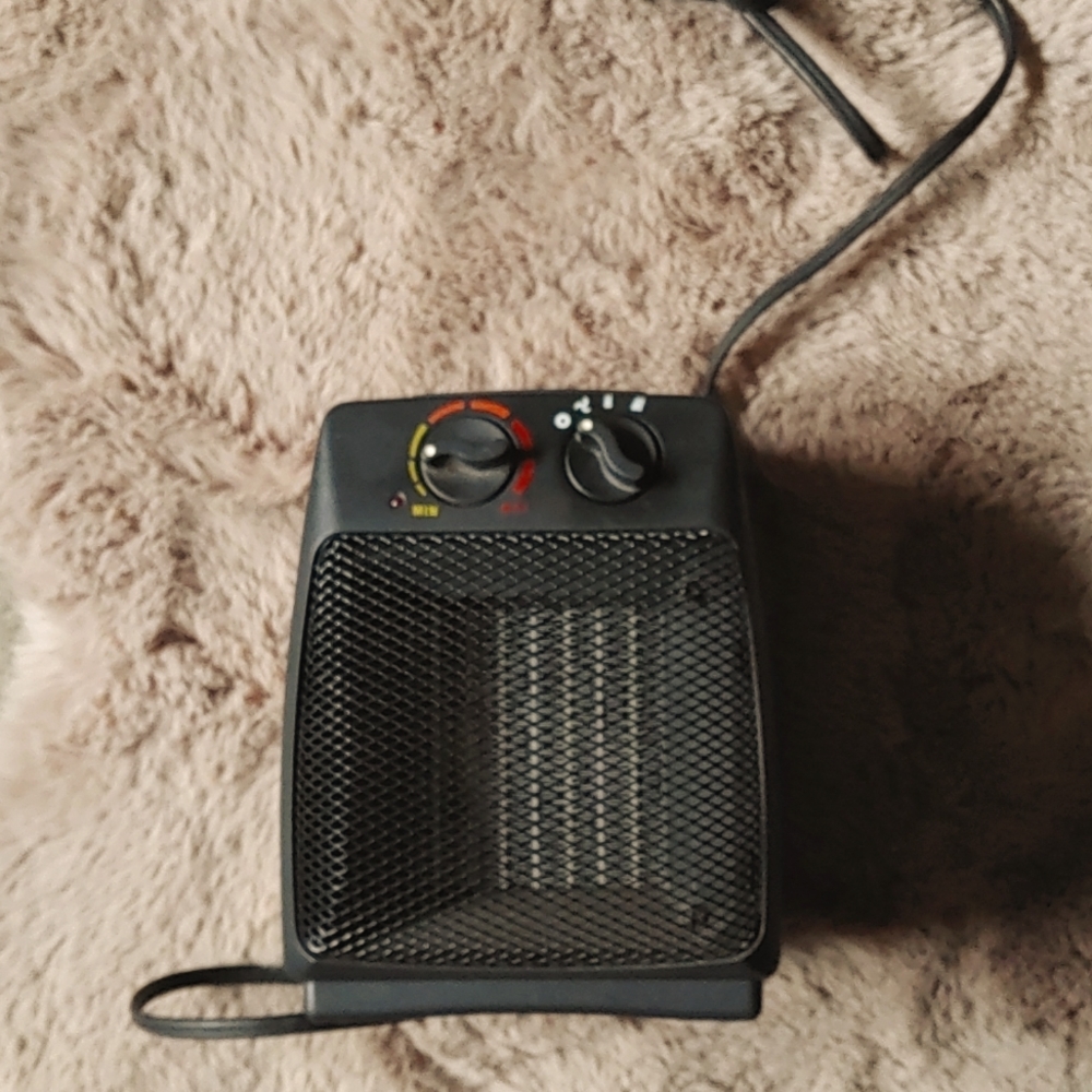 Airworks heater small but works good
